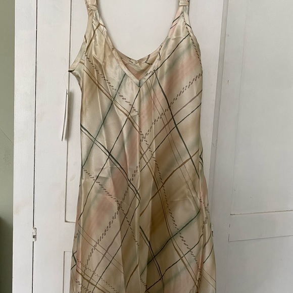 Nwt Jones New York nightgown - Picture 2 of 4